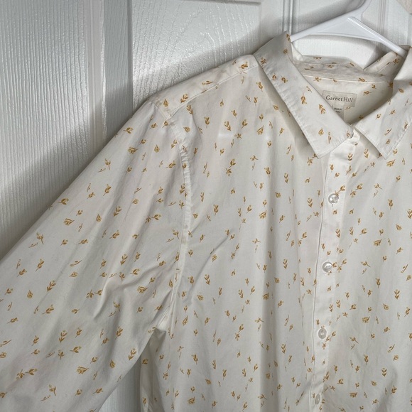Garnet Hill Signature Organic-Pima-Cotton Shirt Cottagecore in Yellow Floral 12 - Picture 5 of 11